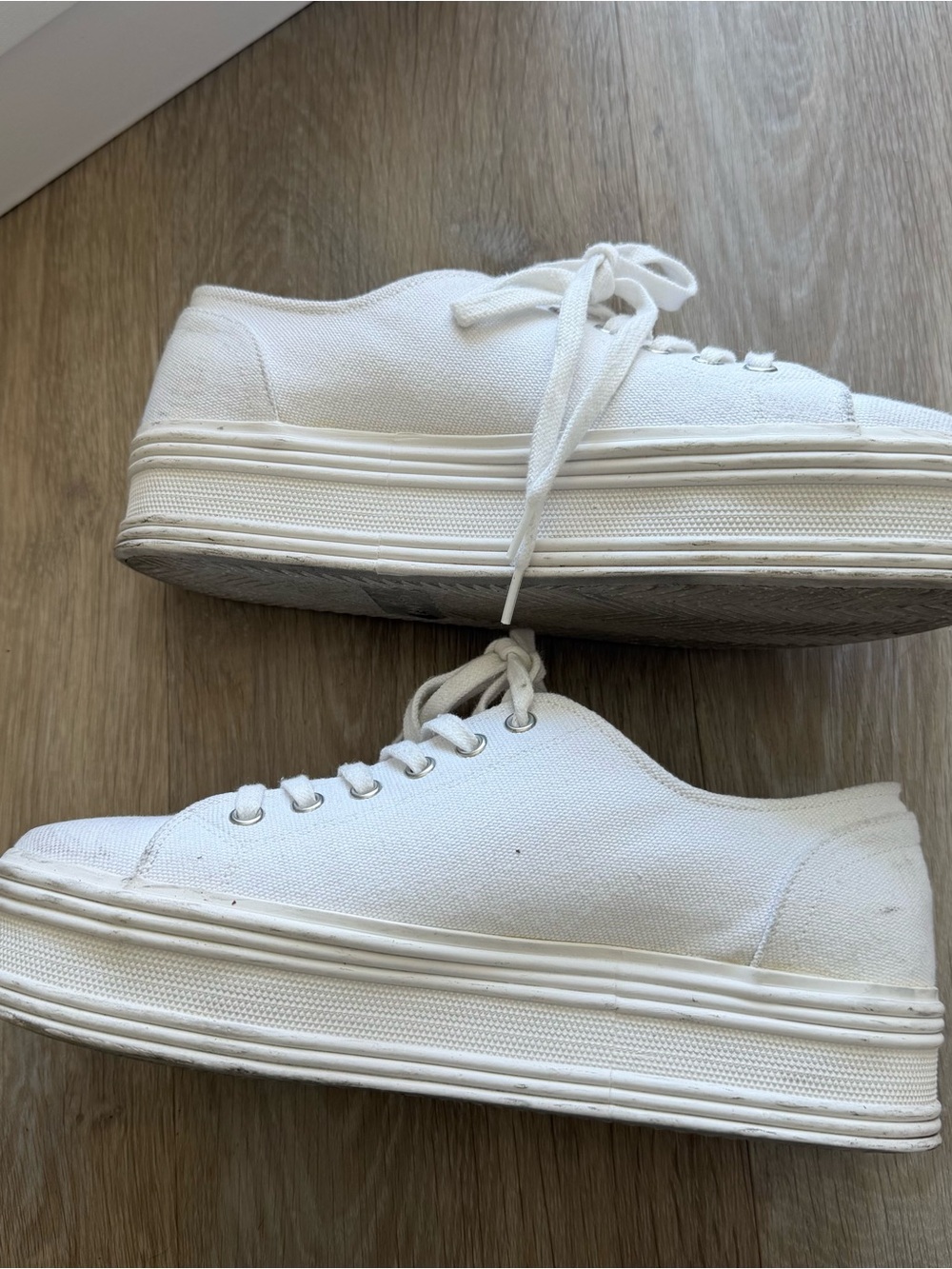 Celine Women's low lace-up sneaker - Picture 7 of 10